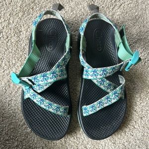 Girls chaco sandals size 3 teal blue strappy